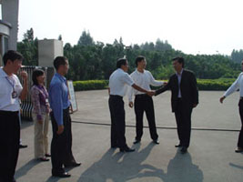 省領(lǐng)導、市領(lǐng)導來(lái)我司進(jìn)行視察、指導